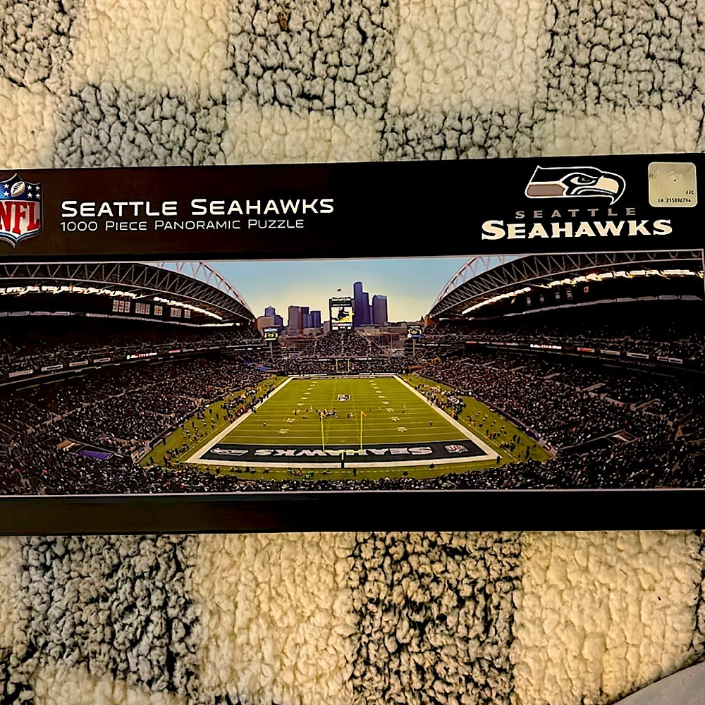 NFL licensed Seattle Seahawks puzzle